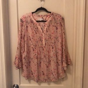 Women’s dress shirt. Worn only a few times